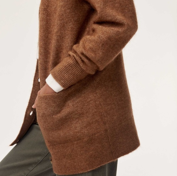 Aritzia Wilfred Free Natalie Cardigan 
